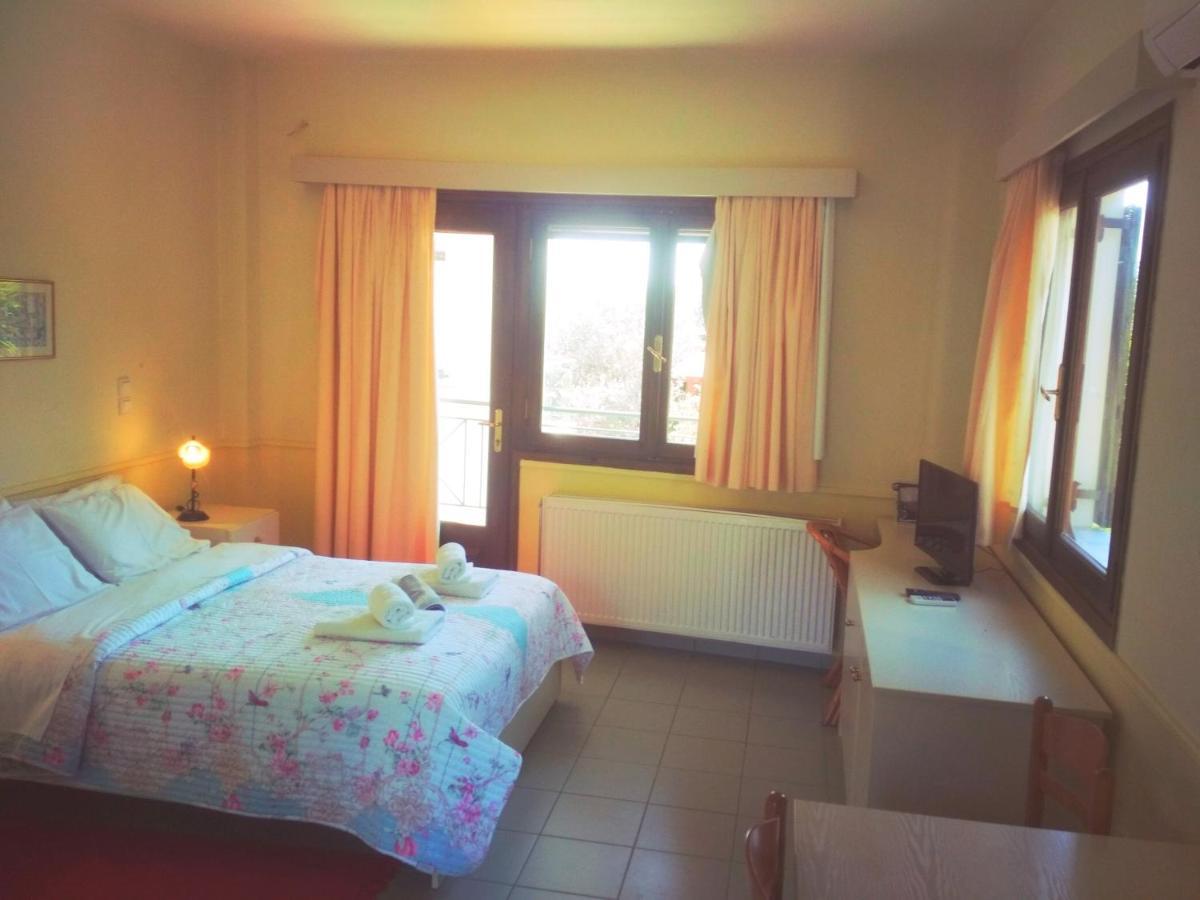 Rent Alexiou Apartment *